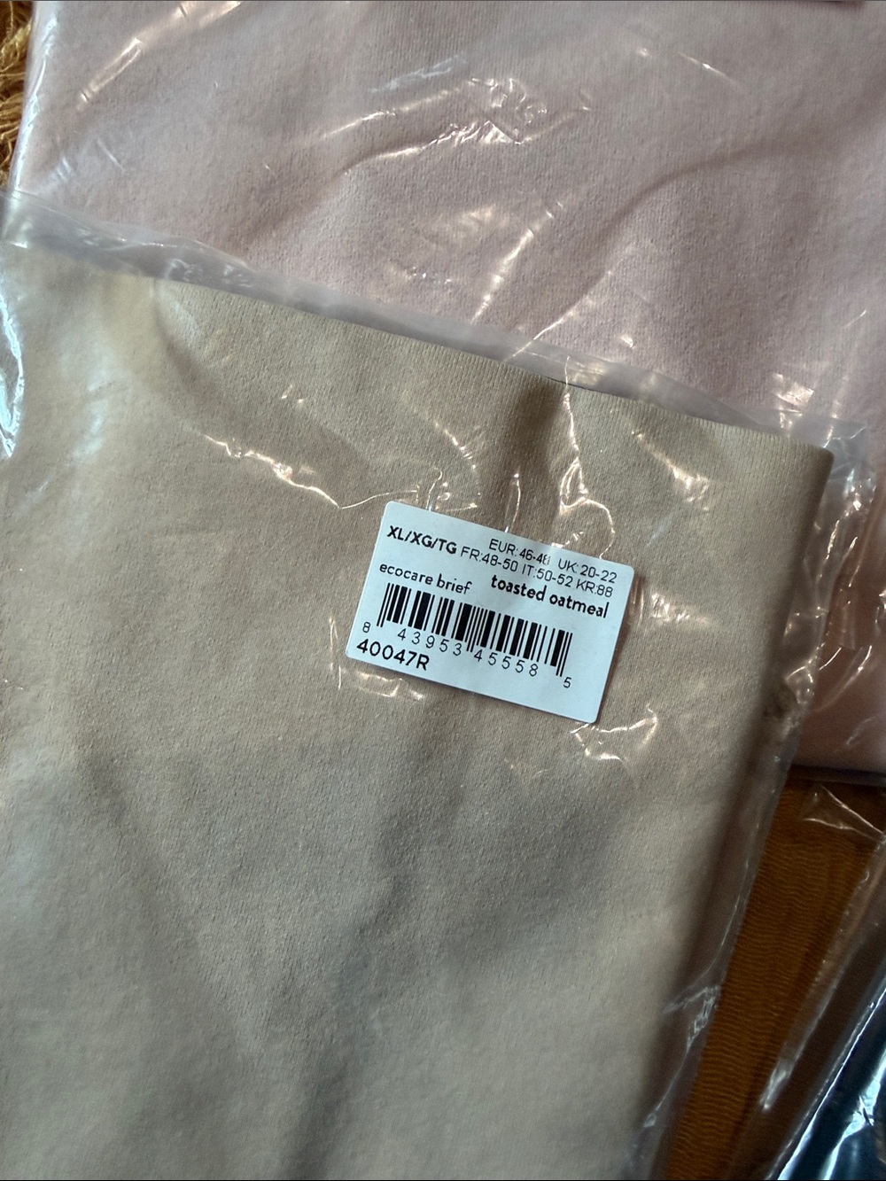 Lot of 4 Spanx Shapewear Underwear XL new in packaging - Picture 4 of 5